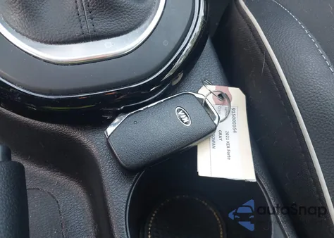 2021 Kia Forte Gt-Line из США, поврежденный, VIN 3KPF34AD8ME386898